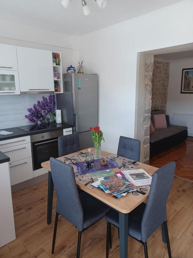Apartment Karla Snb 로조박 외부 사진