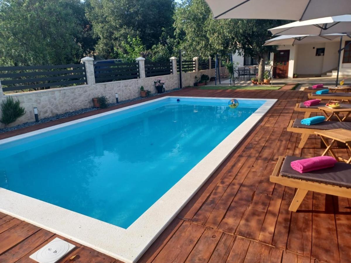 Apartment Karla Snb 로조박 외부 사진