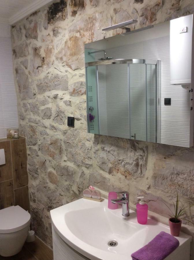 Apartment Karla Snb 로조박 외부 사진