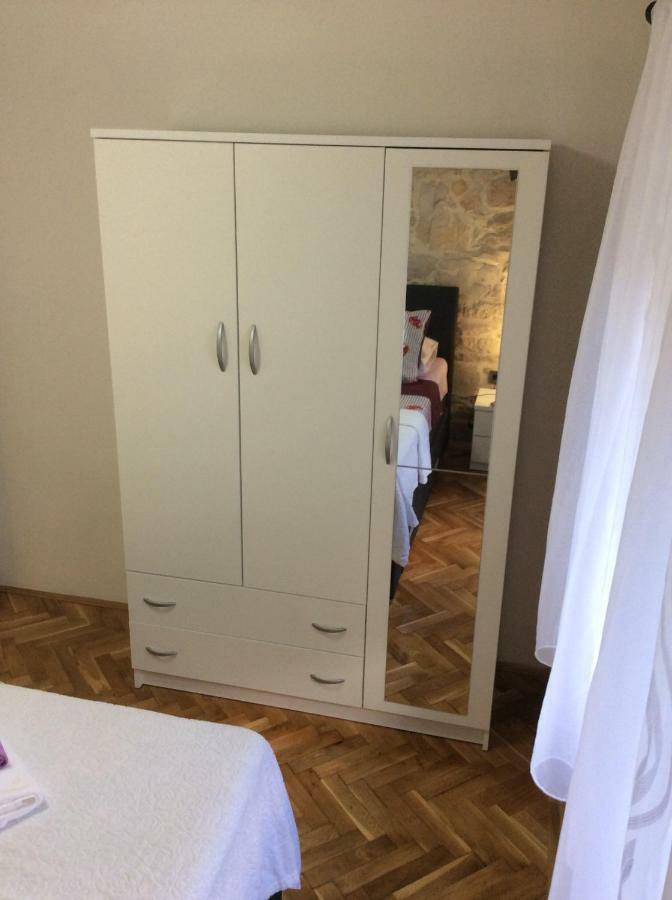 Apartment Karla Snb 로조박 외부 사진