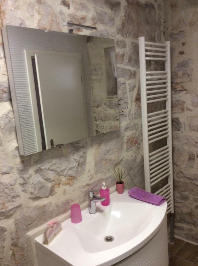 Apartment Karla Snb 로조박 외부 사진