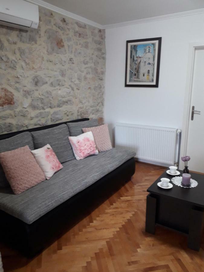 Apartment Karla Snb 로조박 외부 사진