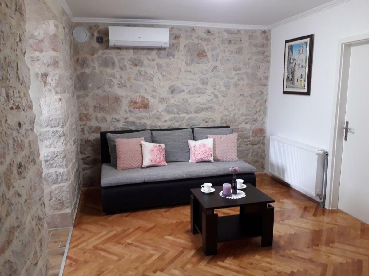 Apartment Karla Snb 로조박 외부 사진